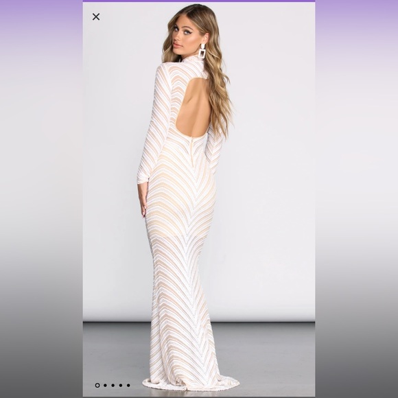 Windsor Madeline Sequin Open Back Gown | Small NTW - Picture 6 of 8